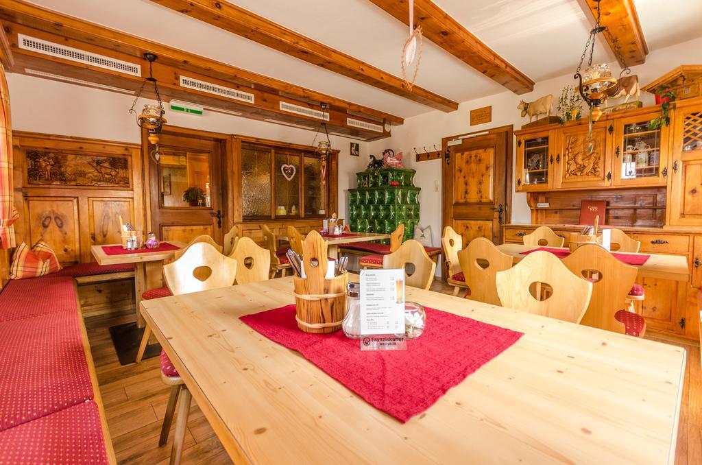 Alpengasthof Enzianhof ツェル・アム・ツィラー エクステリア 写真